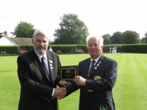 Ian Hulley receives Runner-Up Triples League award from Terry Atkinsony